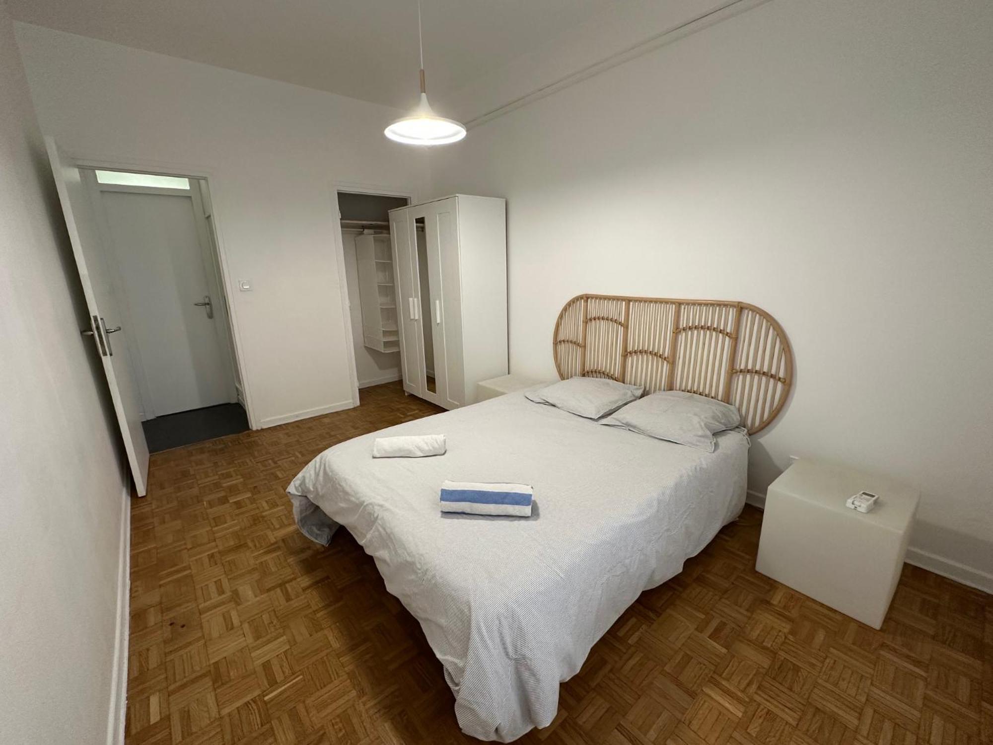 Apartment T2 53m2 Quartier Liberation Proche Arret De Tram Nice